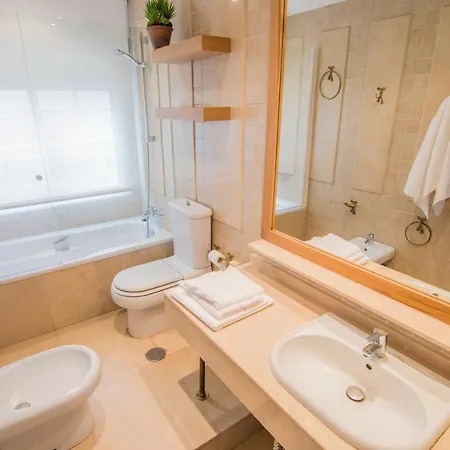 En Zona Centro De Apartament Grenada
