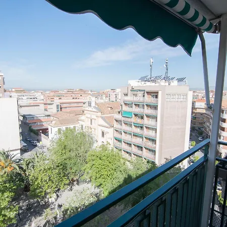 En Zona Centro De Apartament