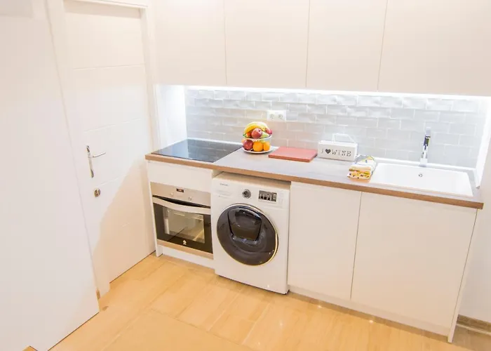 Apartment En Zona Centro De Granada